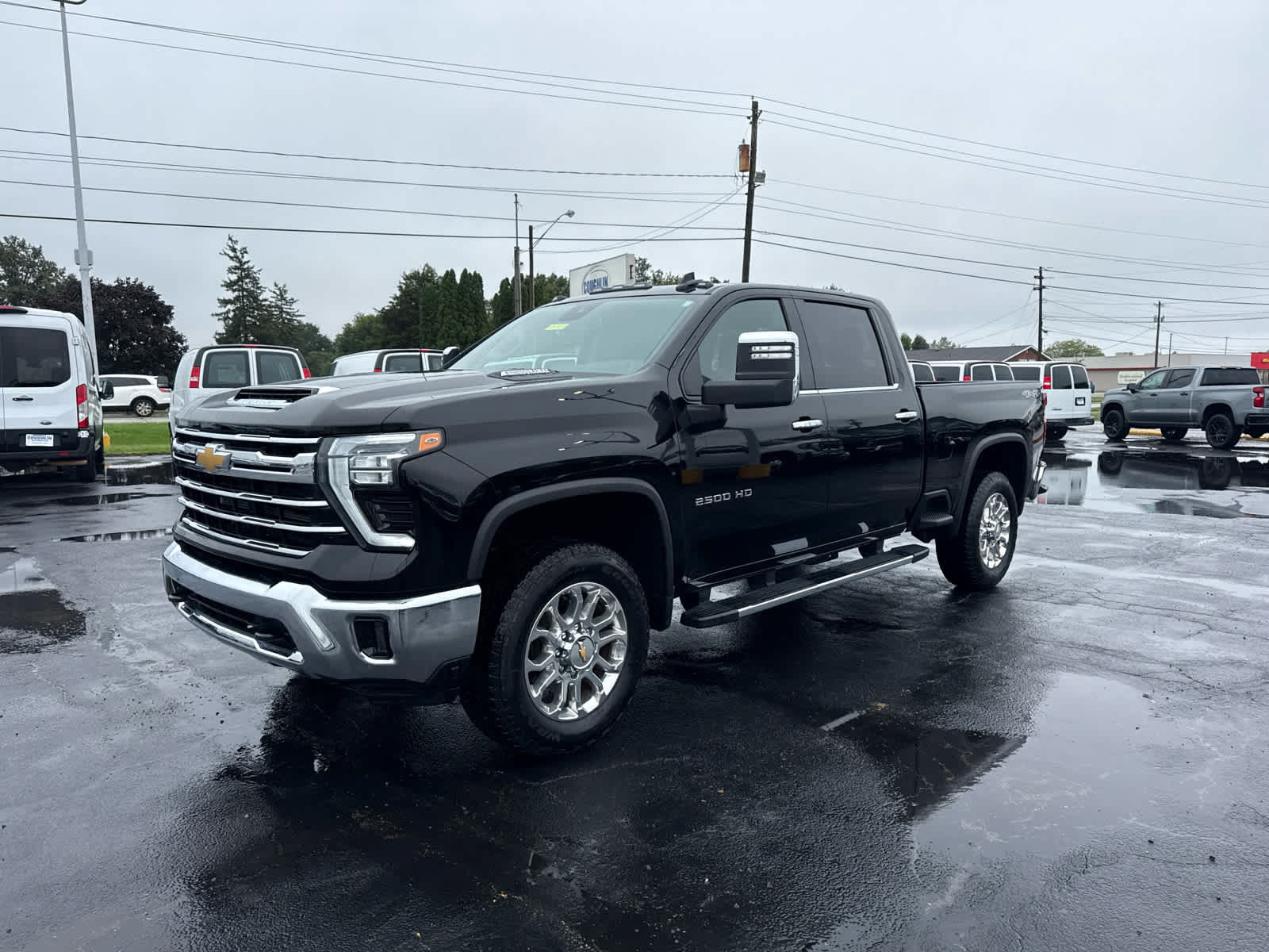 Certified 2025 Chevrolet Silverado 2500 LTZ w/ LTZ Convenience Package AWD/4WD image 1
