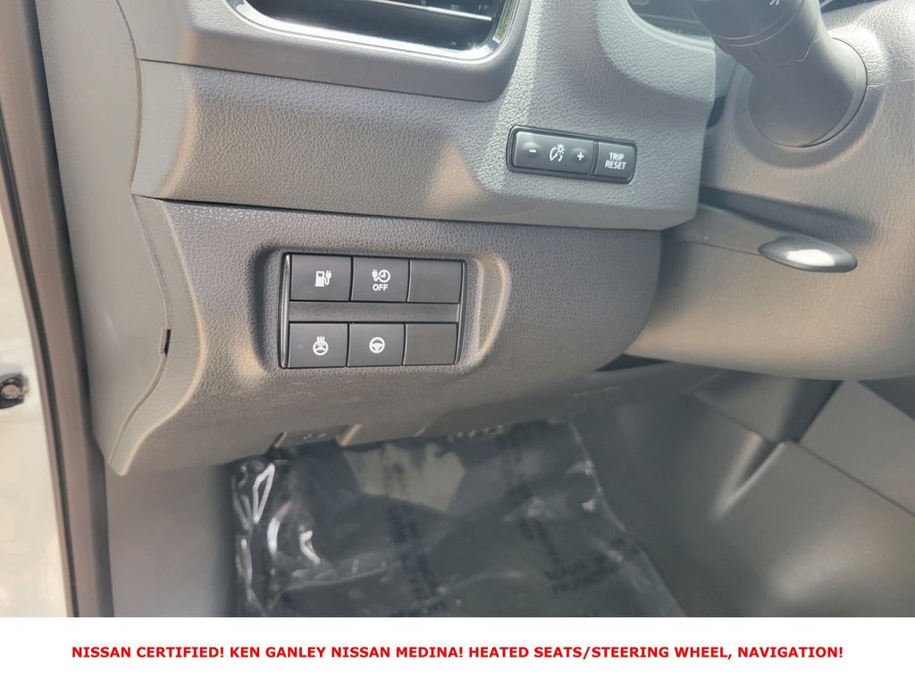 Certified 2024 Nissan Leaf SV Plus FWD image 35