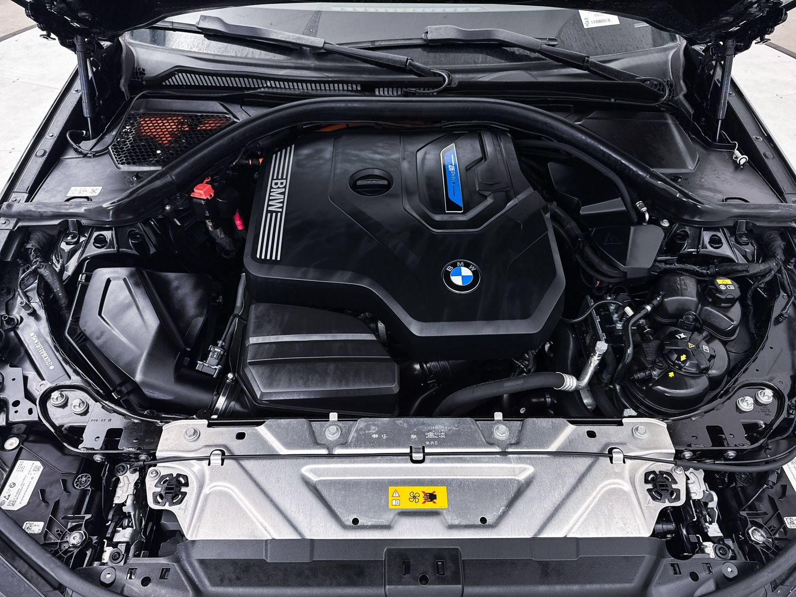 Used 2023 BMW 330e RWD image 12