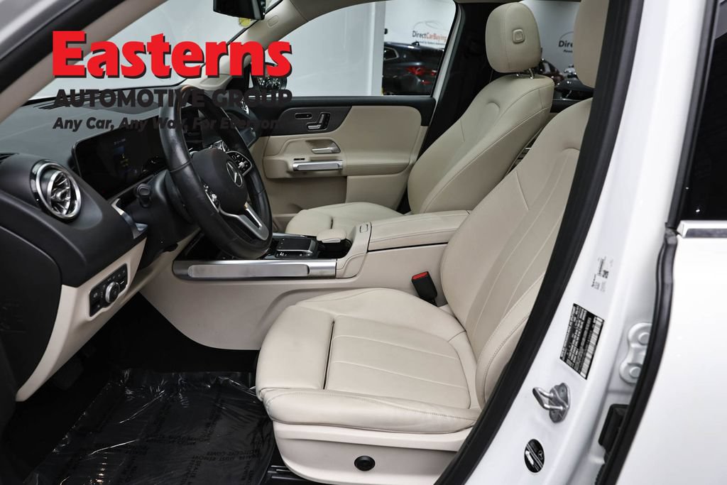 Used 2021 Mercedes-Benz GLB 250 4MATIC image 14