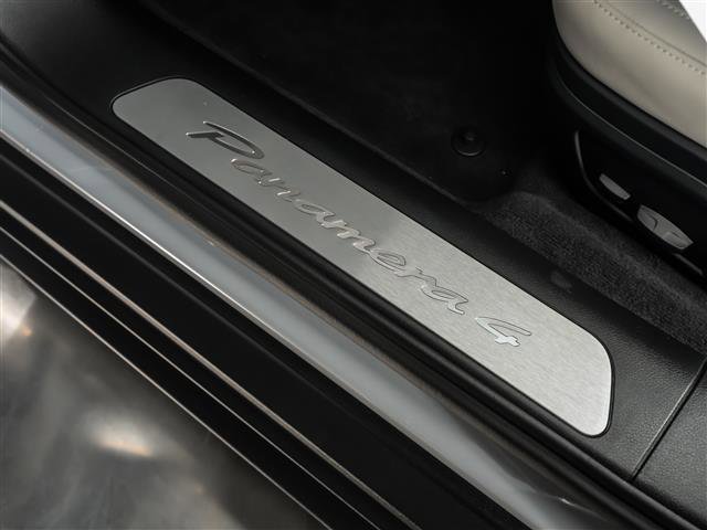 New 2026 Porsche Panamera 4 image 27