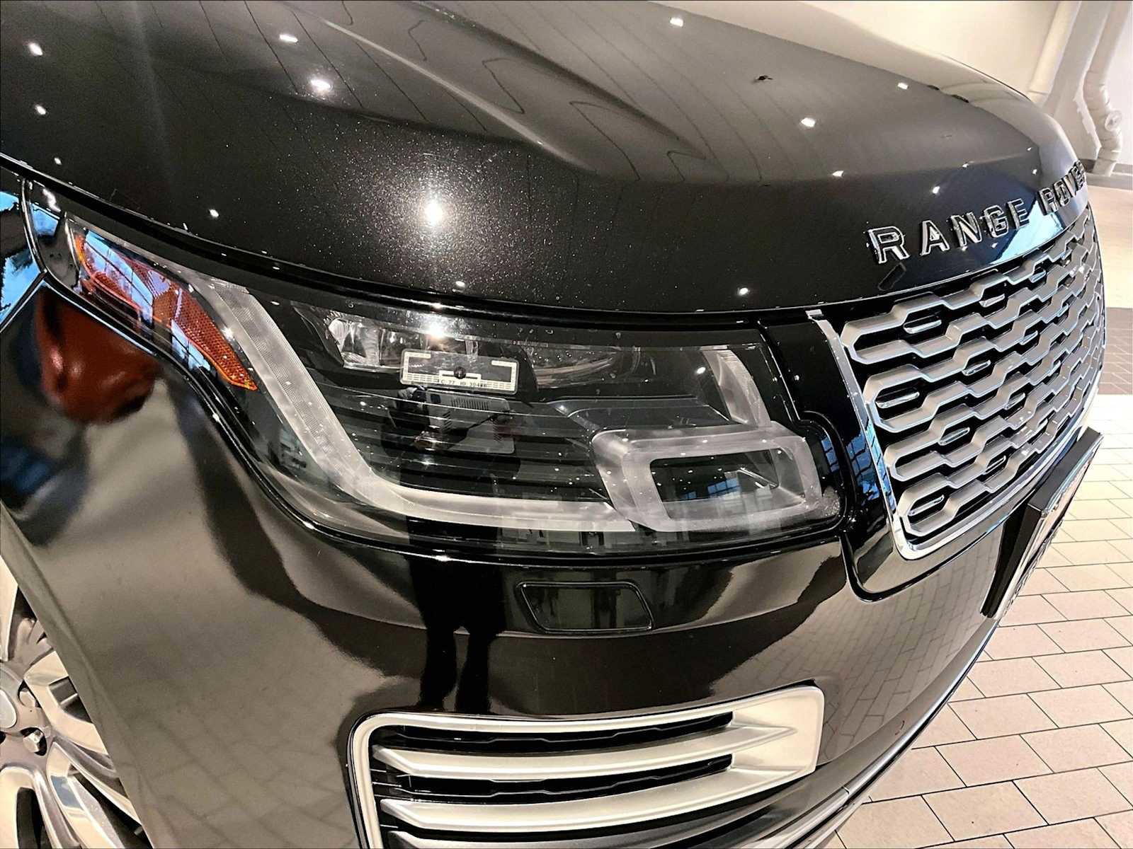 Used 2021 Land Rover Range Rover SV Autobiography Dynamic image 14