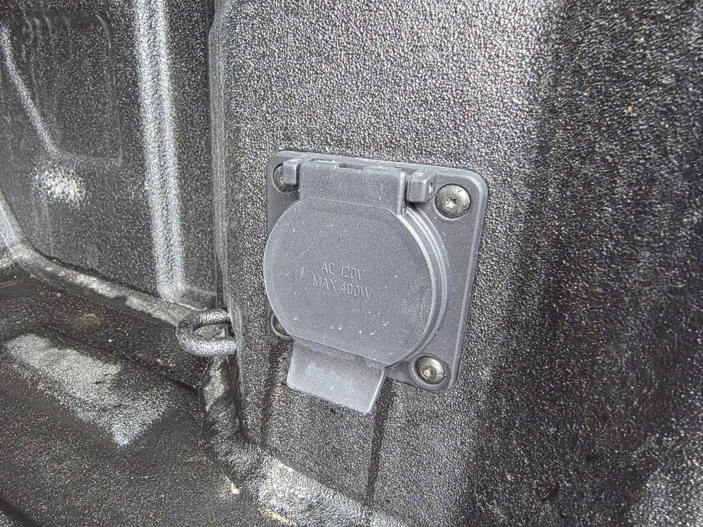 Used 2021 GMC Sierra 1500 SLT w/ SLT Premium Plus Package image 13