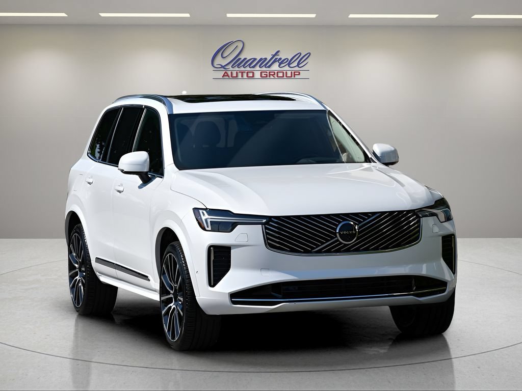 Used 2025 Volvo XC90 B6 Ultra AWD/4WD image 2