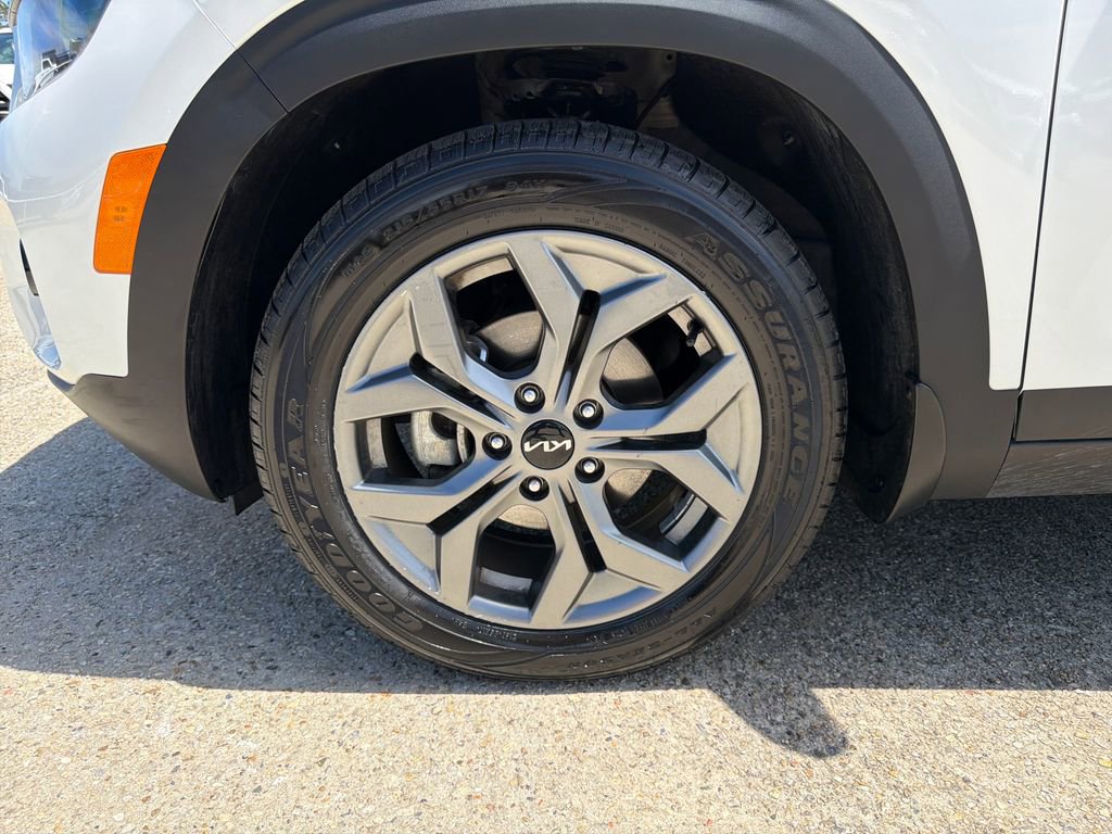 Used 2024 Kia Seltos S image 26