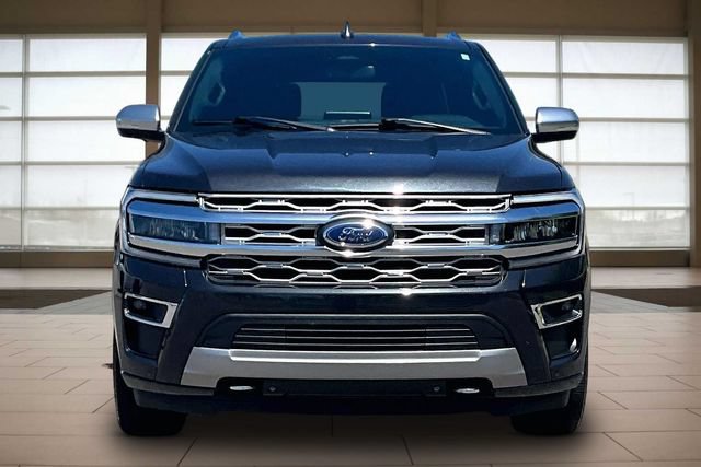 Used 2022 Ford Expedition Max Platinum AWD/4WD image 3