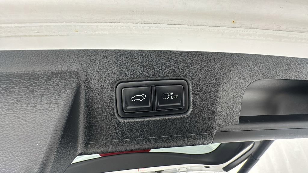 Used 2025 Kia Telluride S image 17