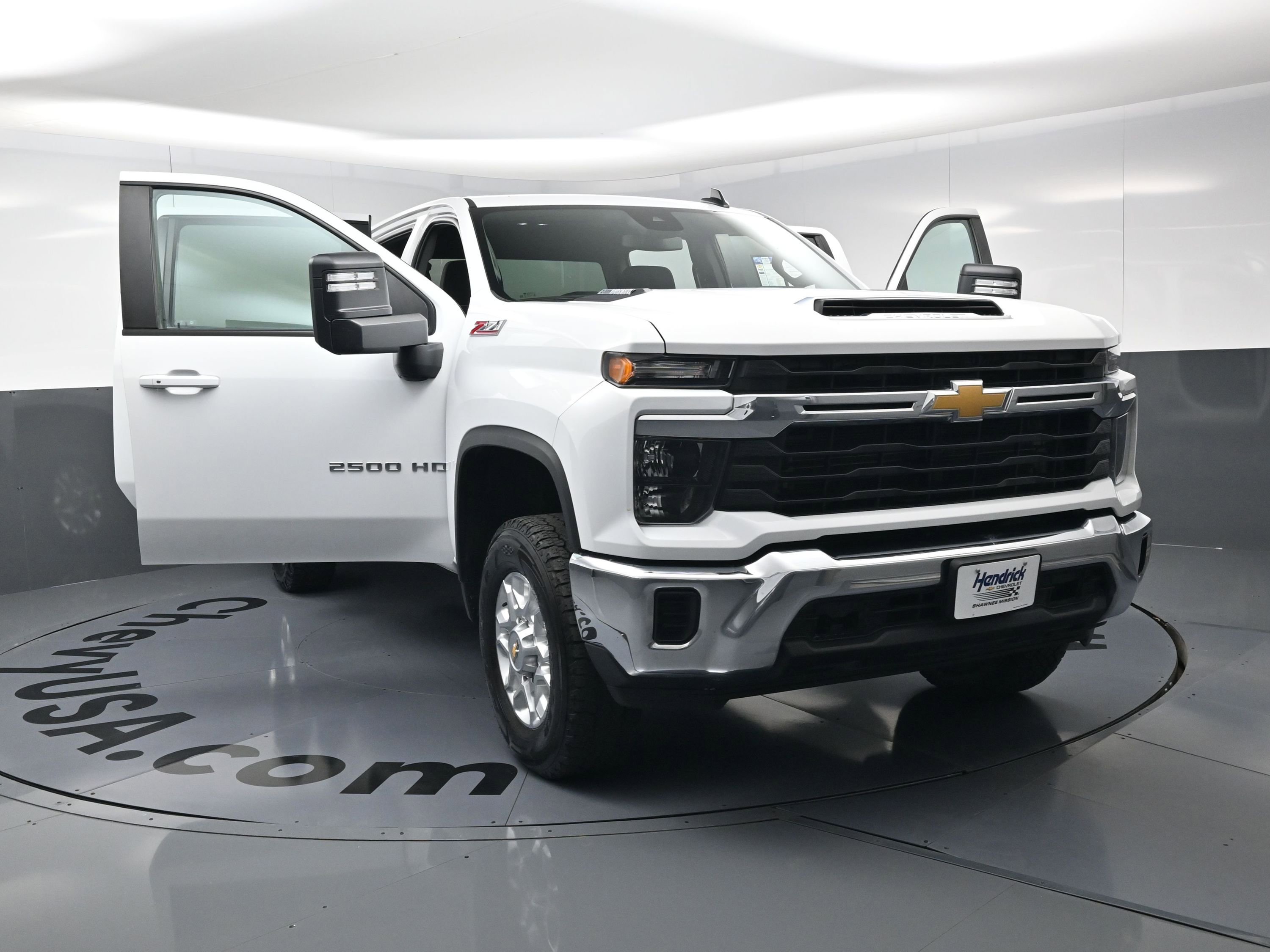 Used 2024 Chevrolet Silverado 2500 LT image 21