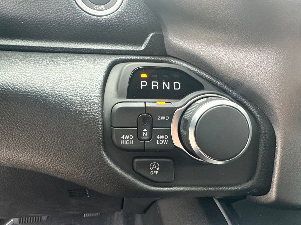 New 2026 RAM 1500 Express AWD/4WD image 28