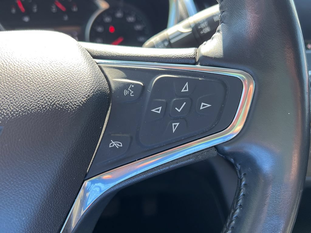 Used 2020 Chevrolet Equinox LT FWD image 19