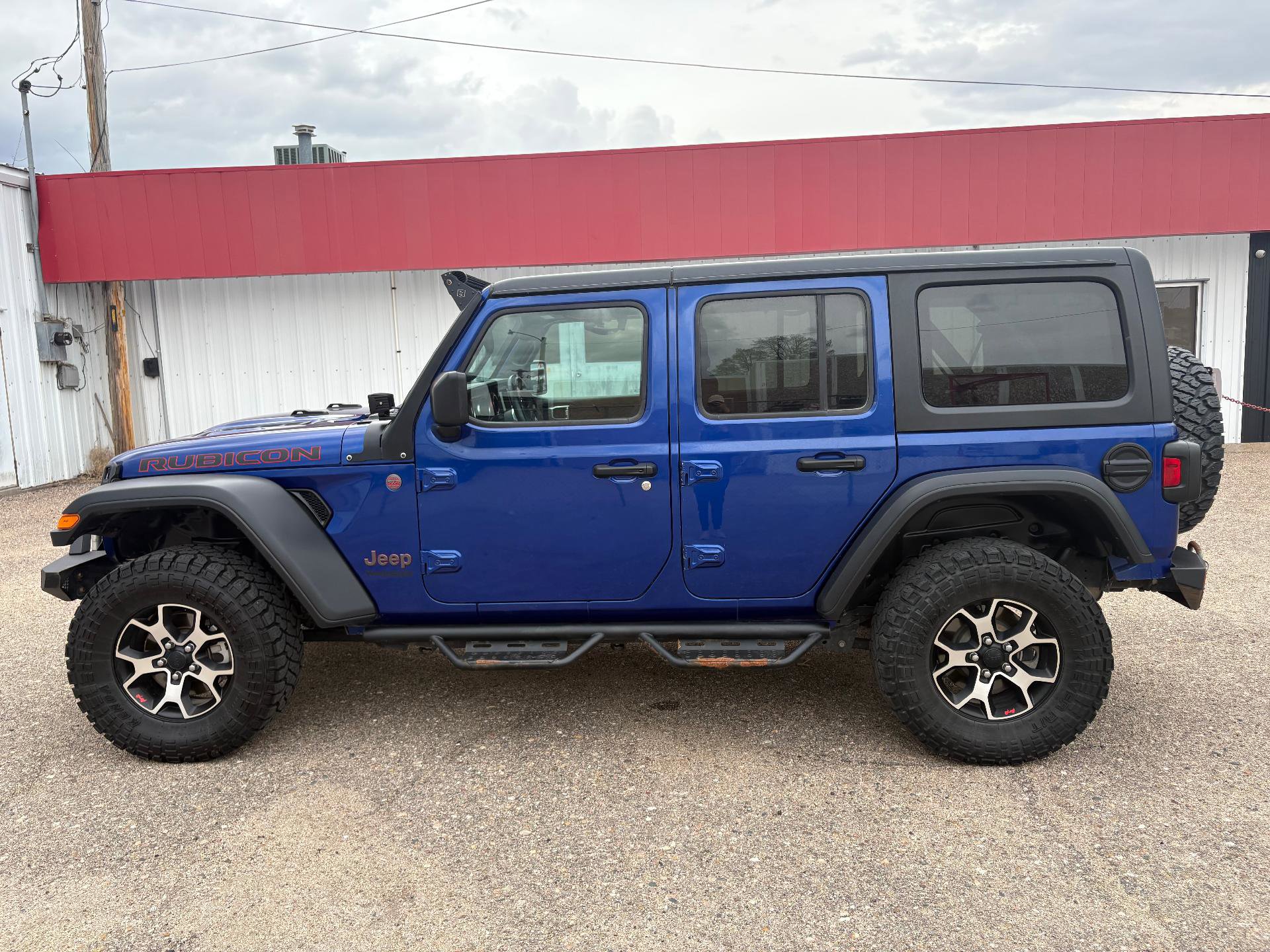 Used 2020 Jeep Wrangler Unlimited Rubicon w/ Cold Weather Group image 2