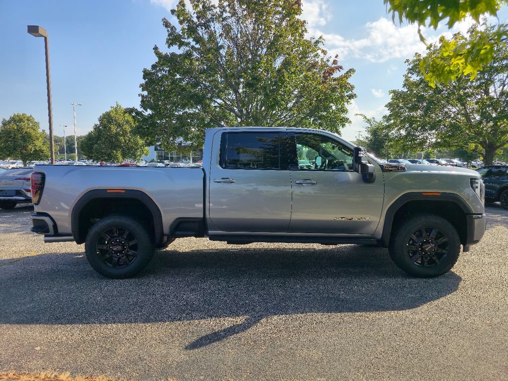 New 2026 GMC Sierra 2500 AT4 w/ AT4 Premium Plus Package AWD/4WD image 6