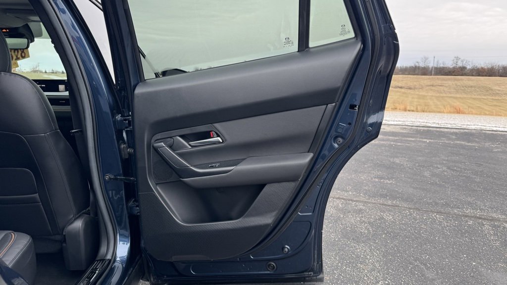 Used 2025 MAZDA CX-50 AWD 2.5 S w/ Premium Plus Pkg image 16