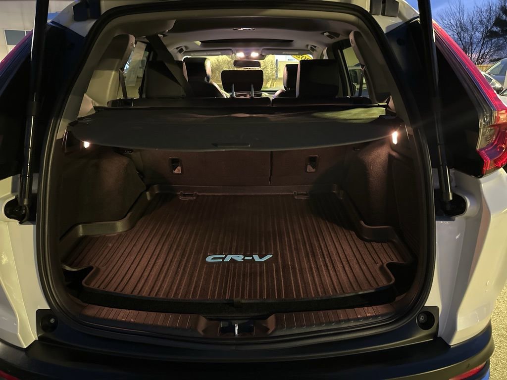 Used 2022 Honda CR-V Touring image 27