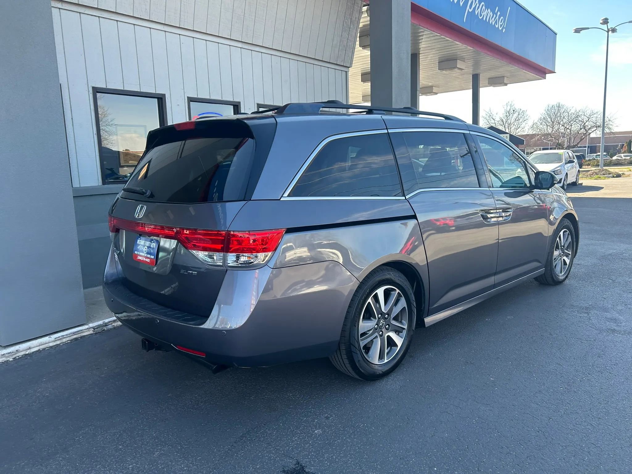 Used 2014 Honda Odyssey Touring image 36