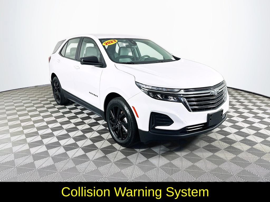 Used 2023 Chevrolet Equinox LS w/ Sport Edition image 3