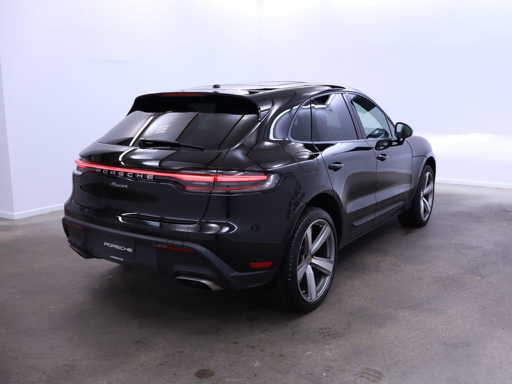 New 2024 Porsche Macan image 7