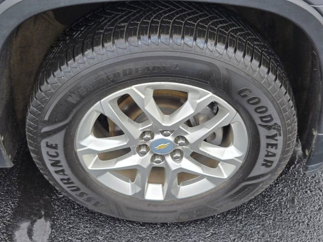 Used 2020 Chevrolet Traverse LT image 20