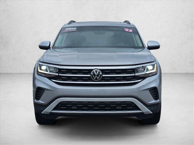 Used 2022 Volkswagen Atlas SE w/ Panoramic Sunroof Package FWD image 2