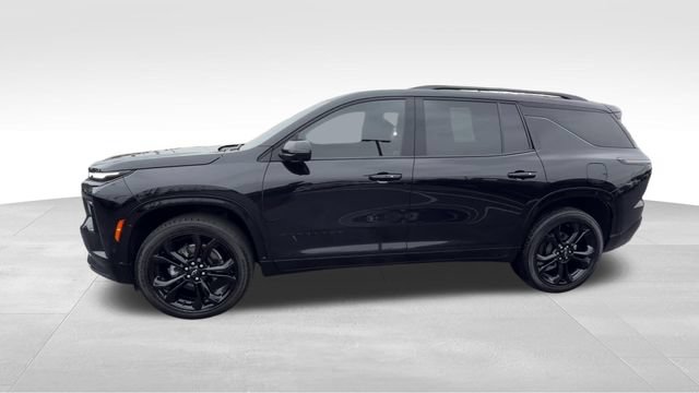Used 2024 Chevrolet Traverse RS w/ LPO, Floor Liner Package AWD/4WD image 3