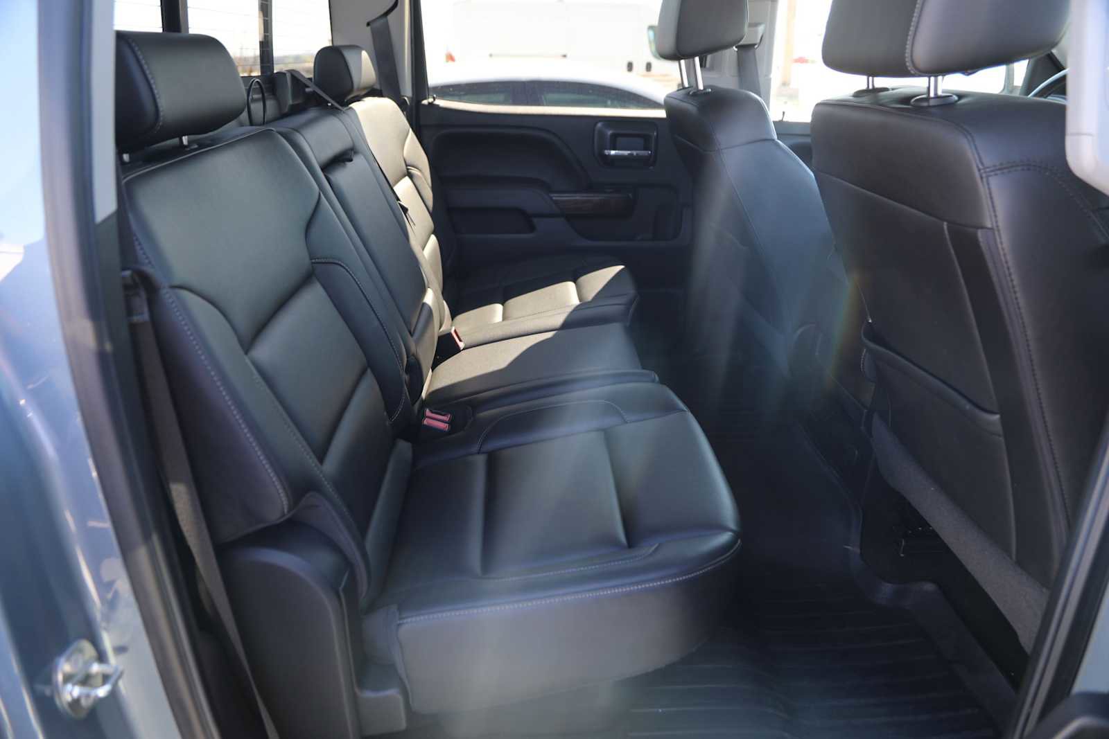 Used 2016 GMC Sierra 1500 SLT w/ SLT Premium Package image 21