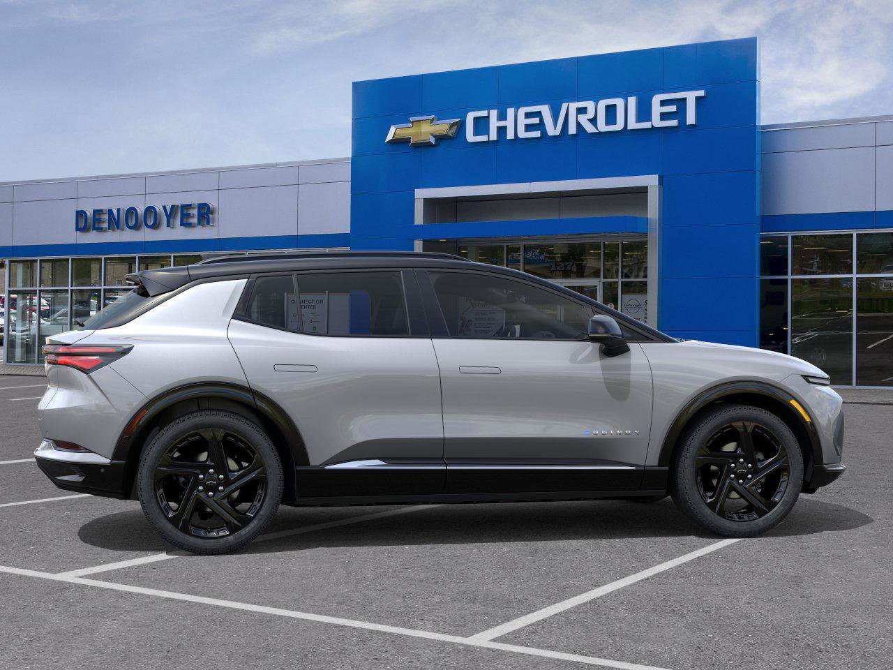 New 2026 Chevrolet Equinox EV RS image 5