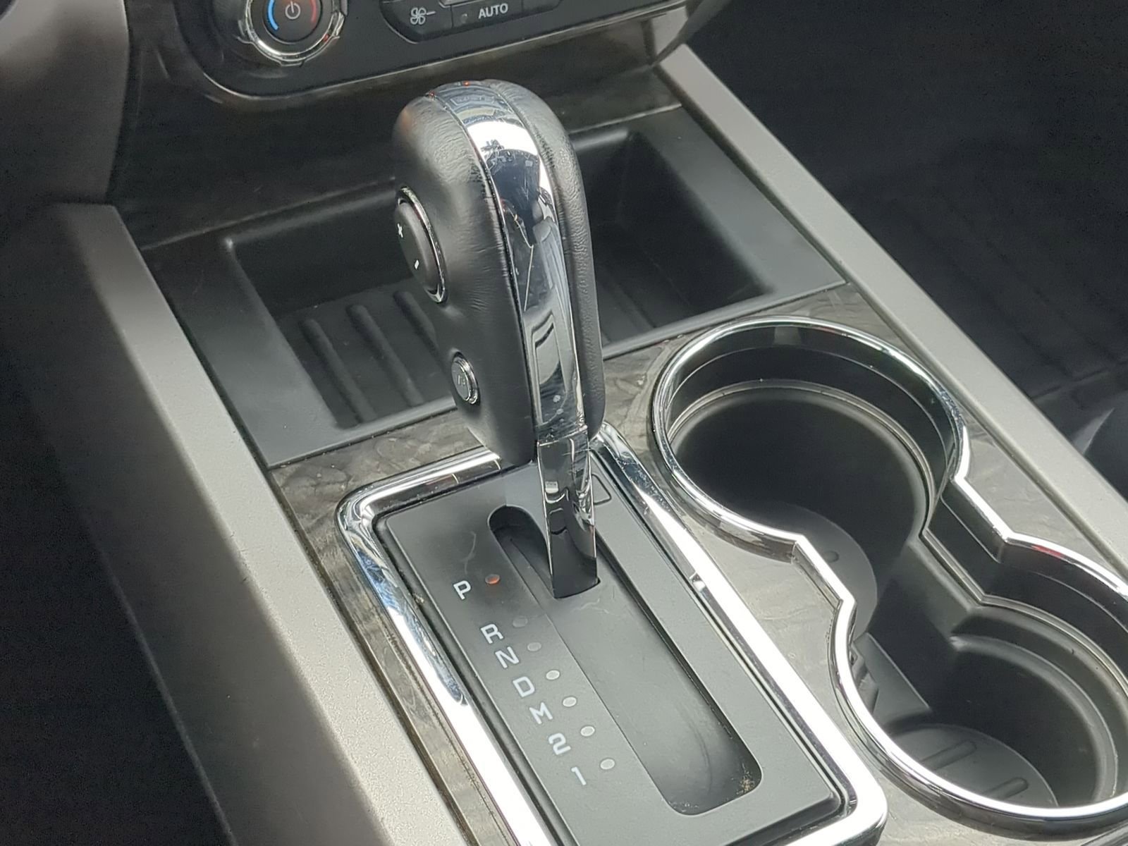 Used 2017 Ford Expedition Limited image 34