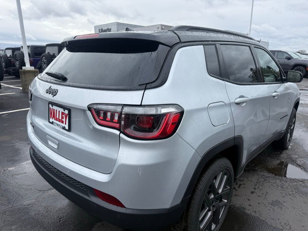 New 2026 Jeep Compass Limited image 3