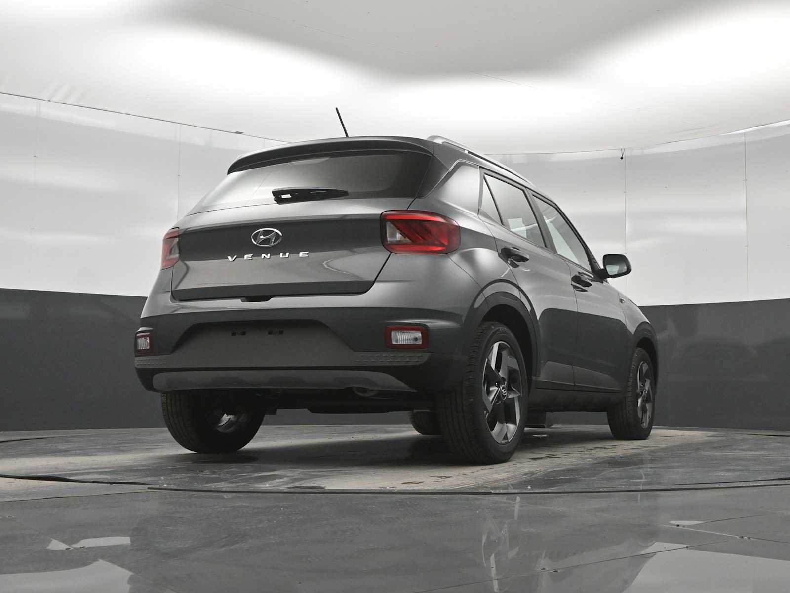 New 2026 Hyundai Venue SEL FWD image 35