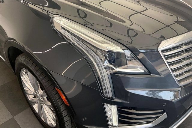 Used 2019 Cadillac XT5 Platinum AWD/4WD image 28