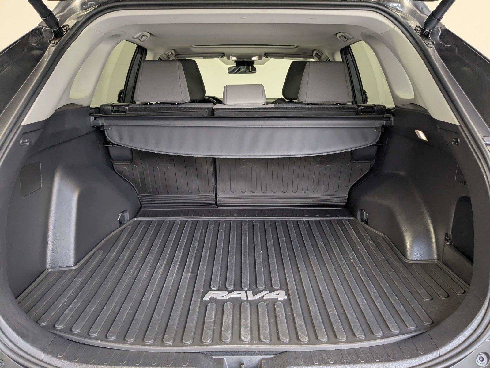 Certified 2025 Toyota RAV4 XLE w/ Convenience Package FWD image 9