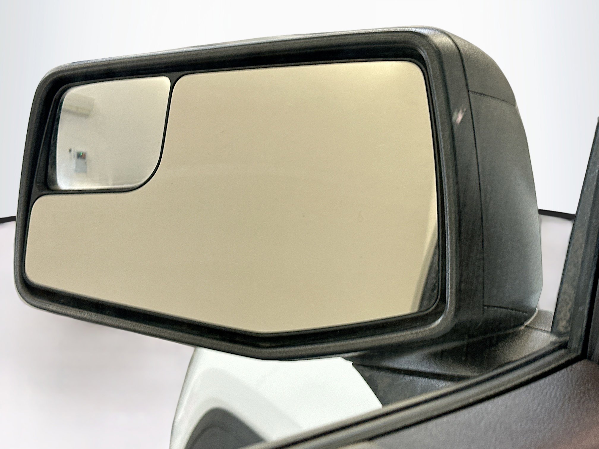 Used 2024 GMC Sierra 1500 Elevation image 16