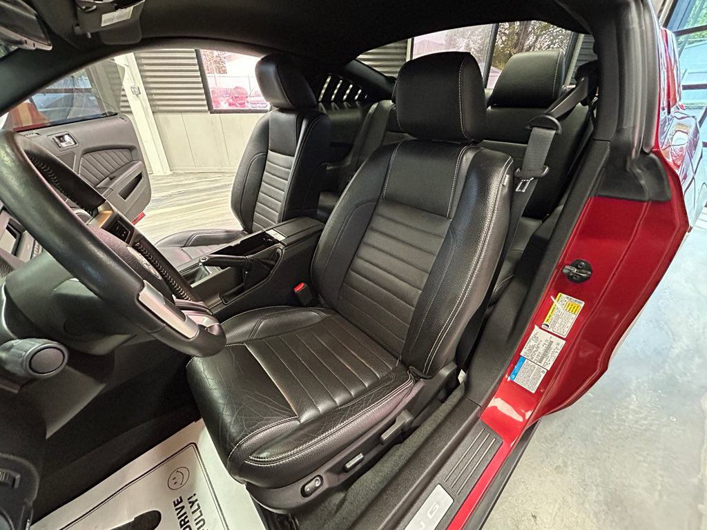 Used 2012 Ford Mustang GT Premium w/ Brembo Brake Pkg image 7