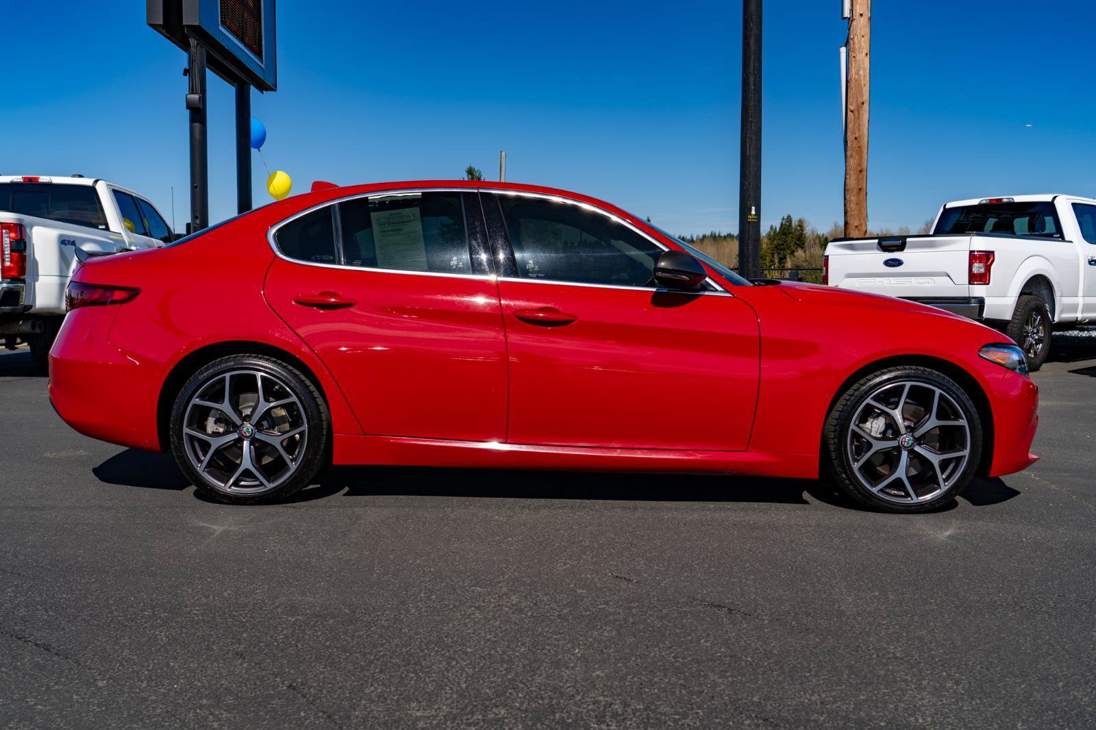 Used 2020 Alfa Romeo Giulia Ti AWD/4WD image 7