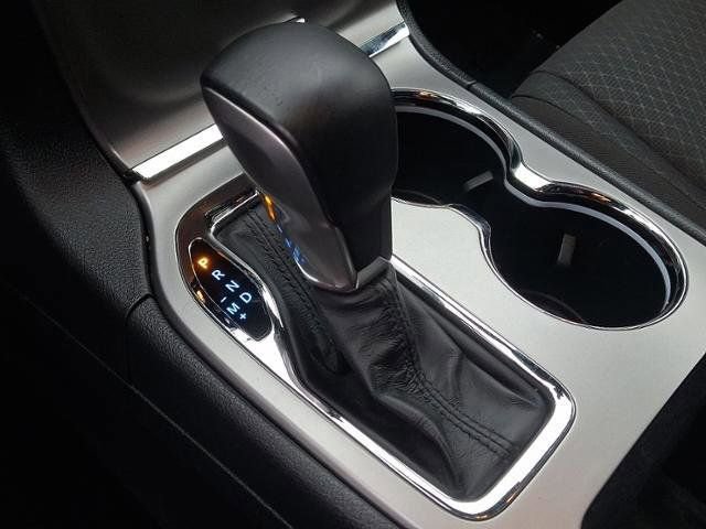 Used 2020 Jeep Grand Cherokee Laredo w/ 18" Wheel & 8.4" Radio Group image 17