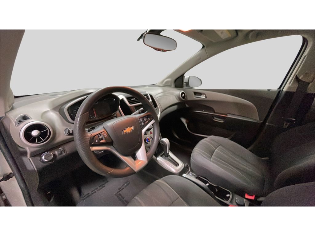 Used 2019 Chevrolet Sonic LT FWD image 10