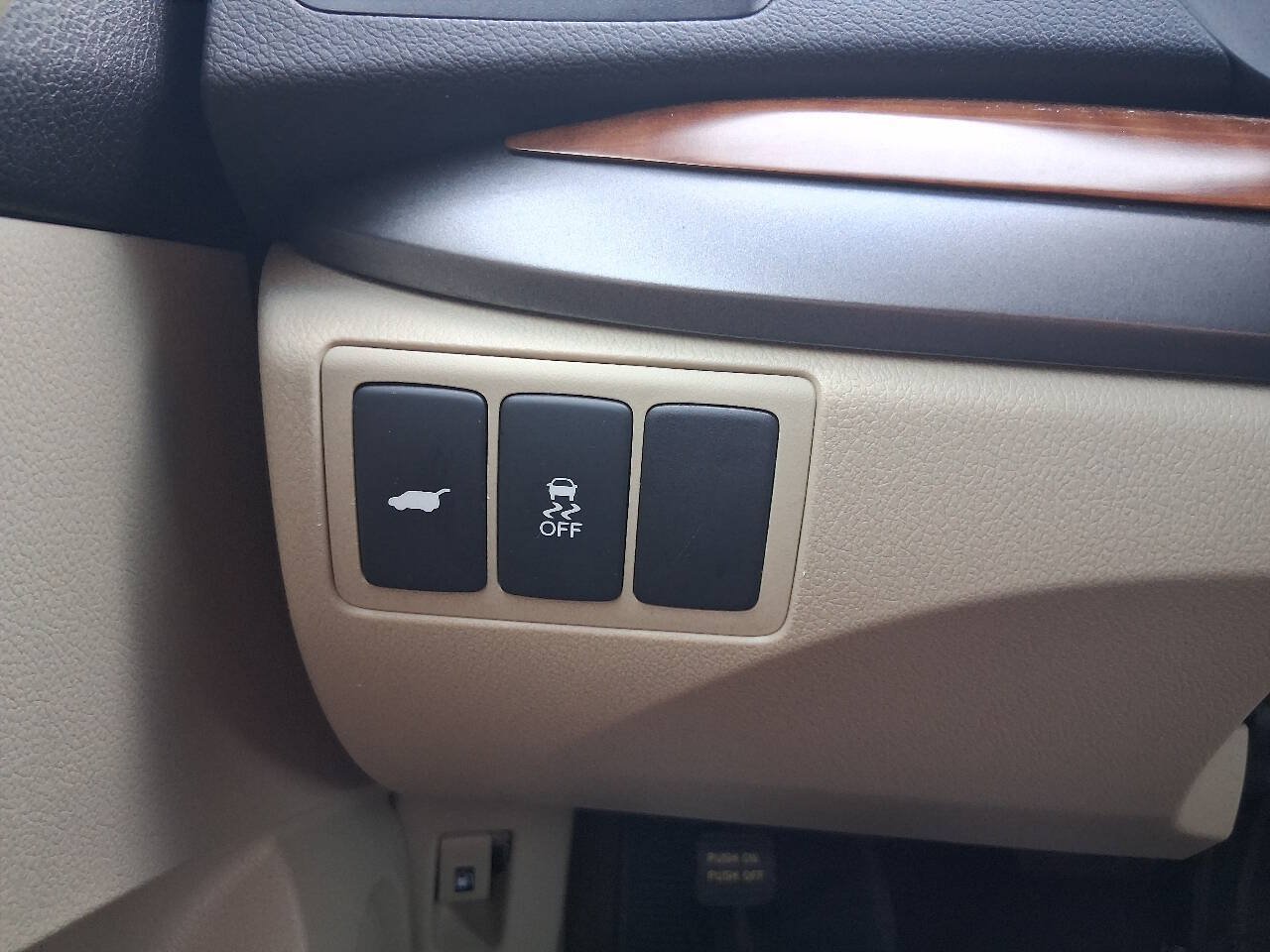 Used 2013 Acura RDX w/ Technology Package FWD image 32