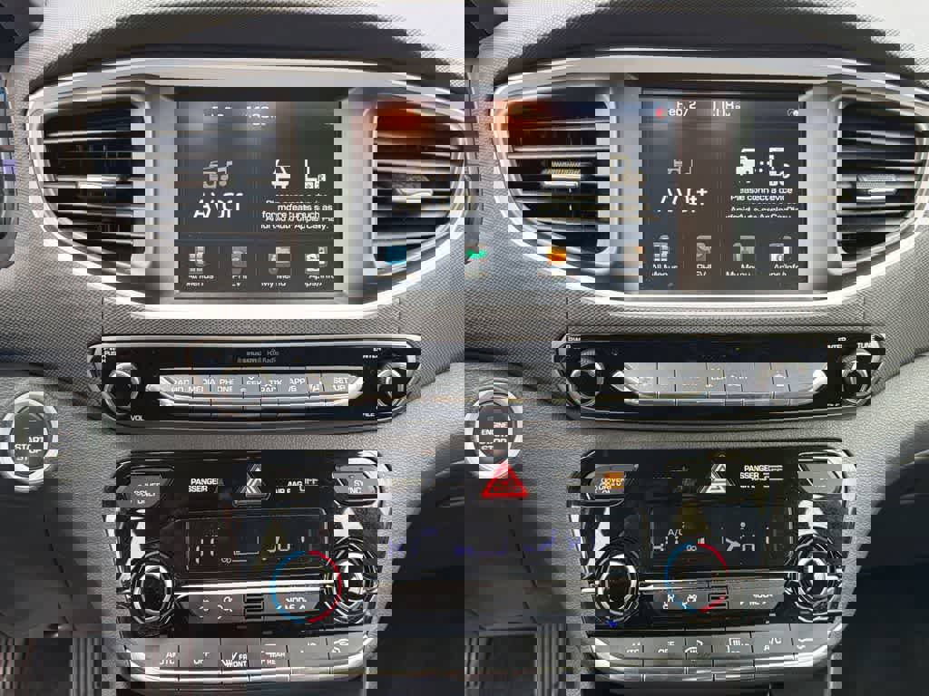 Used 2019 Hyundai Ioniq Limited image 25