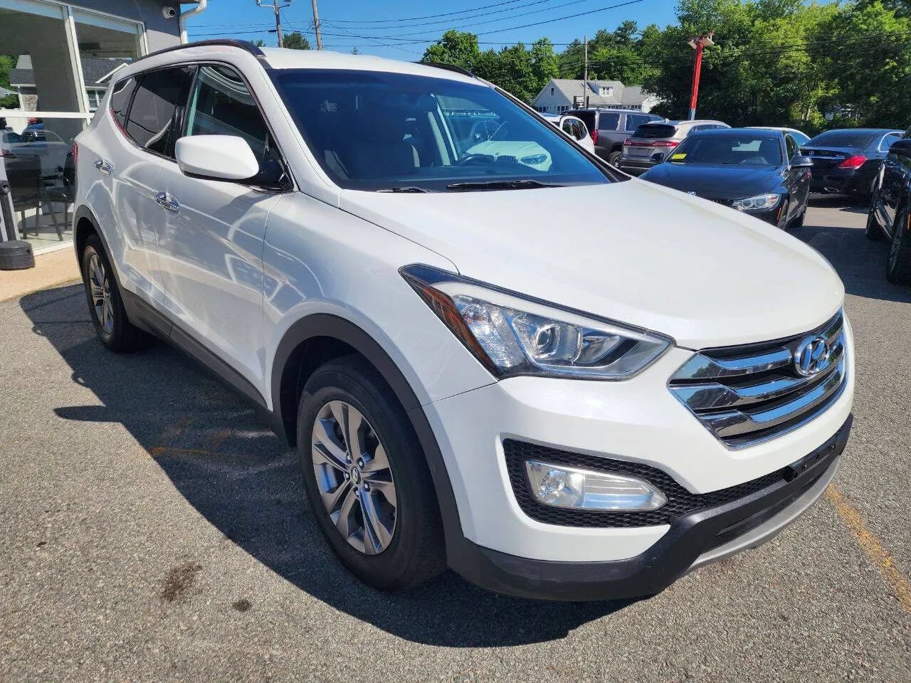 Used 2014 Hyundai Santa Fe Sport w/ Popular Equipment Package 02 AWD/4WD image 3