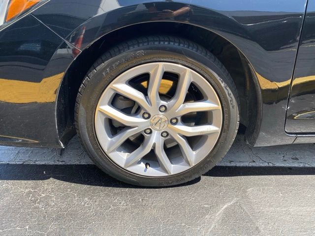 Used 2019 Acura ILX FWD image 12
