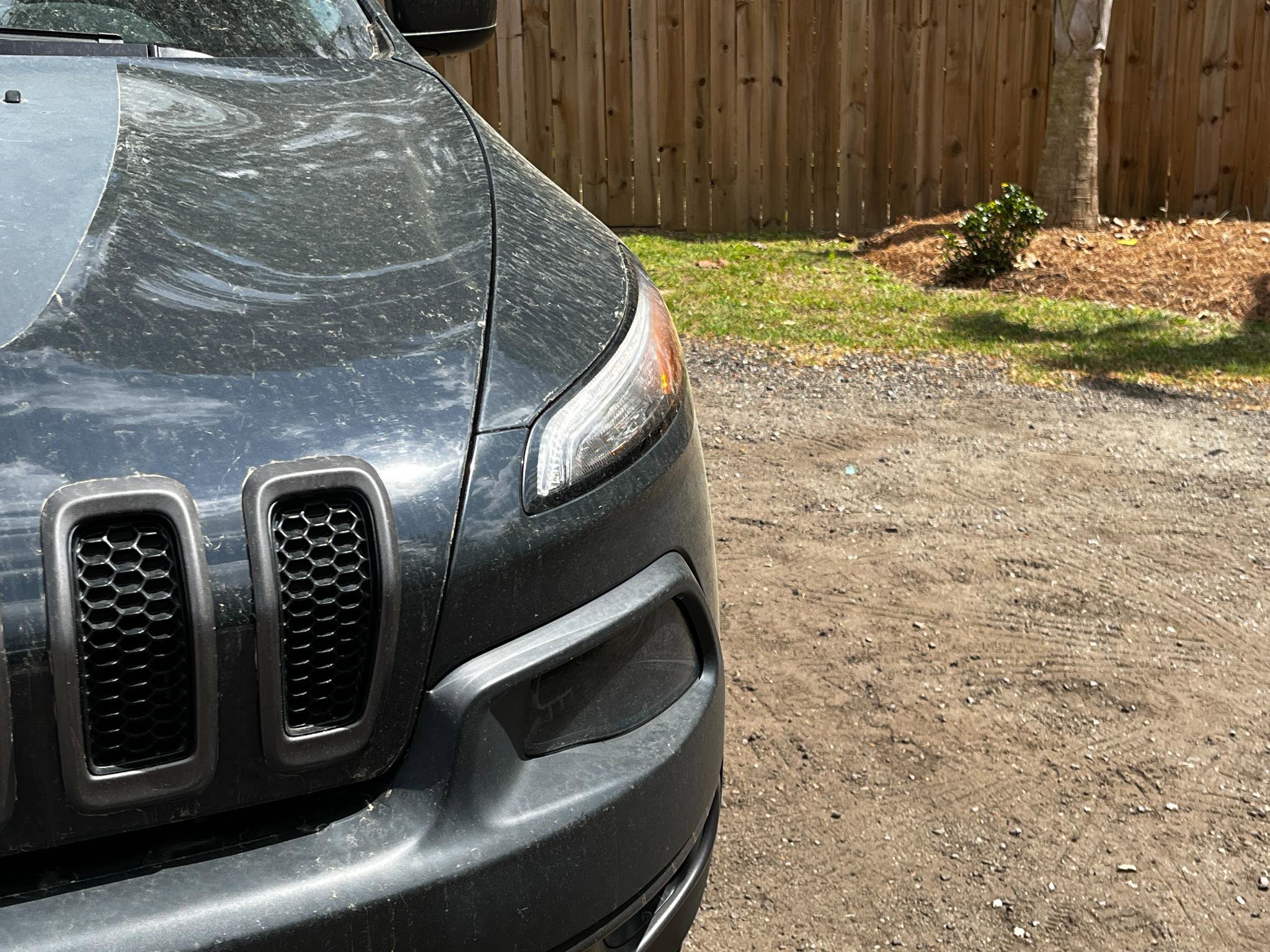 Used 2017 Jeep Cherokee Trailhawk w/ Comfort/Convenience Group image 18