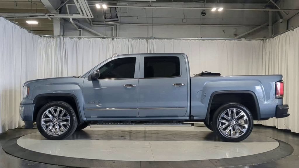 Used 2016 GMC Sierra 1500 Denali w/ Enhanced Driver Alert Package AWD/4WD image 6