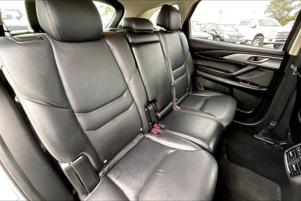 Used 2018 MAZDA CX-9 Touring image 22