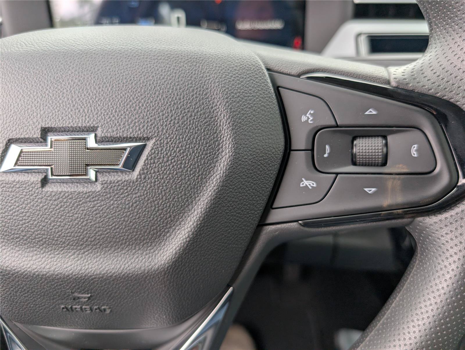 New 2027 Chevrolet Bolt LT FWD image 18
