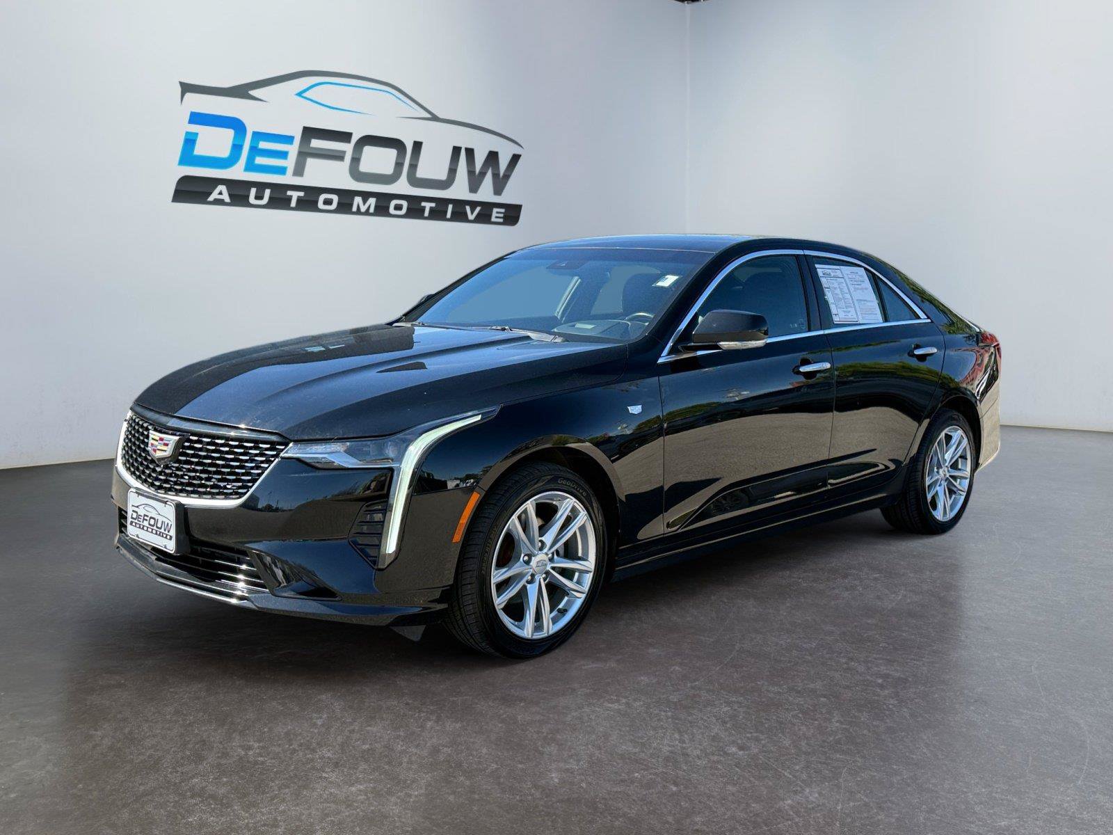 Used 2021 Cadillac CT4 Luxury AWD/4WD image 7