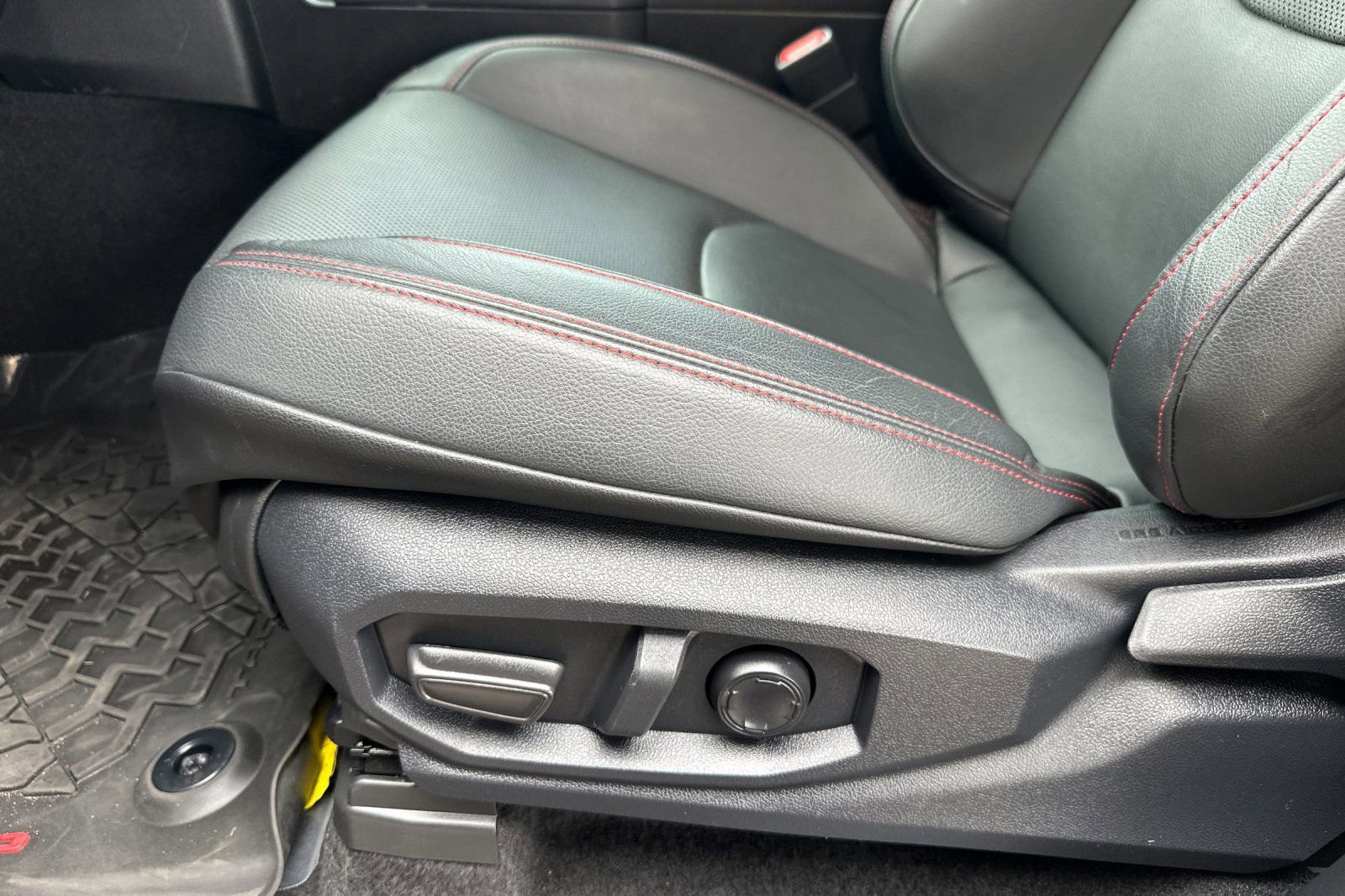 Used 2024 Toyota Tacoma TRD Pro image 13