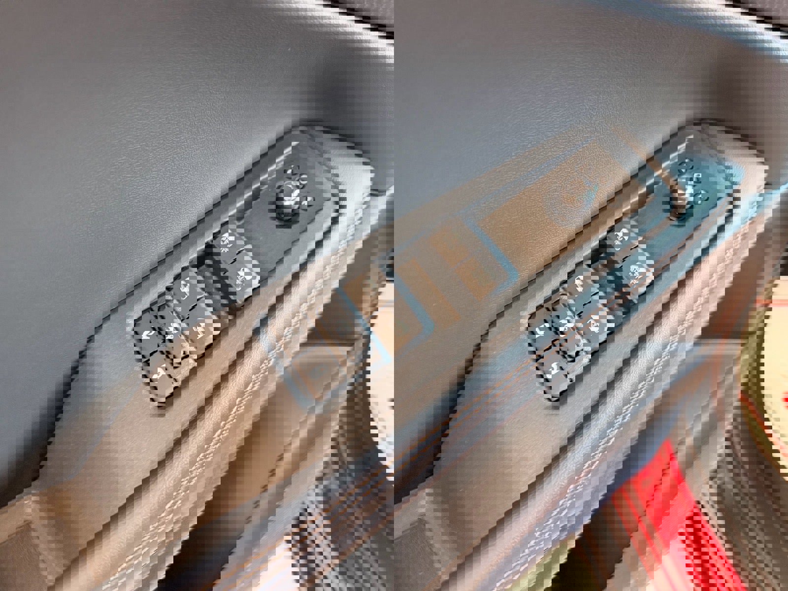 New 2026 Jeep Cherokee Limited image 11