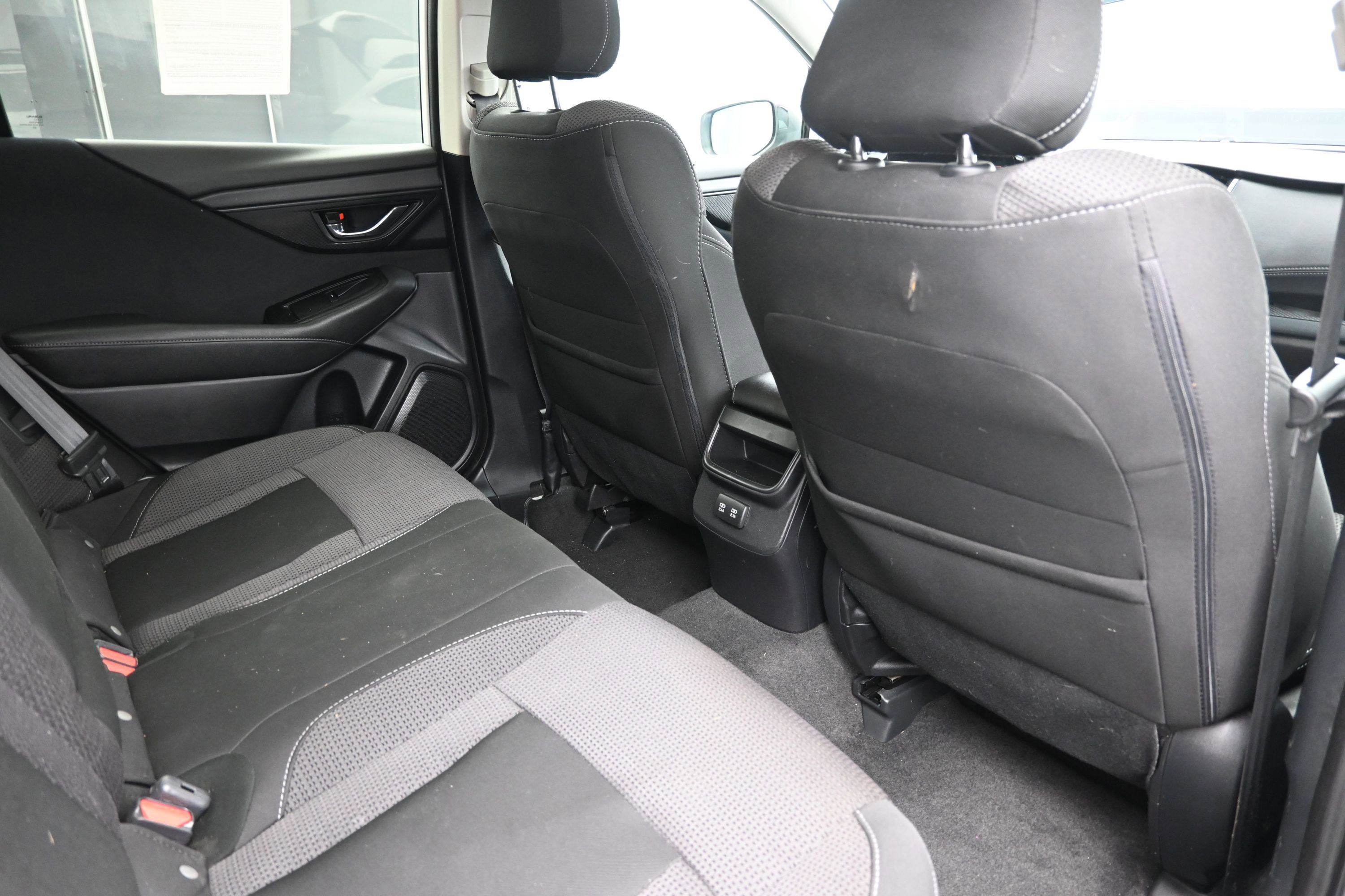 Used 2021 Subaru Outback Premium AWD/4WD image 23