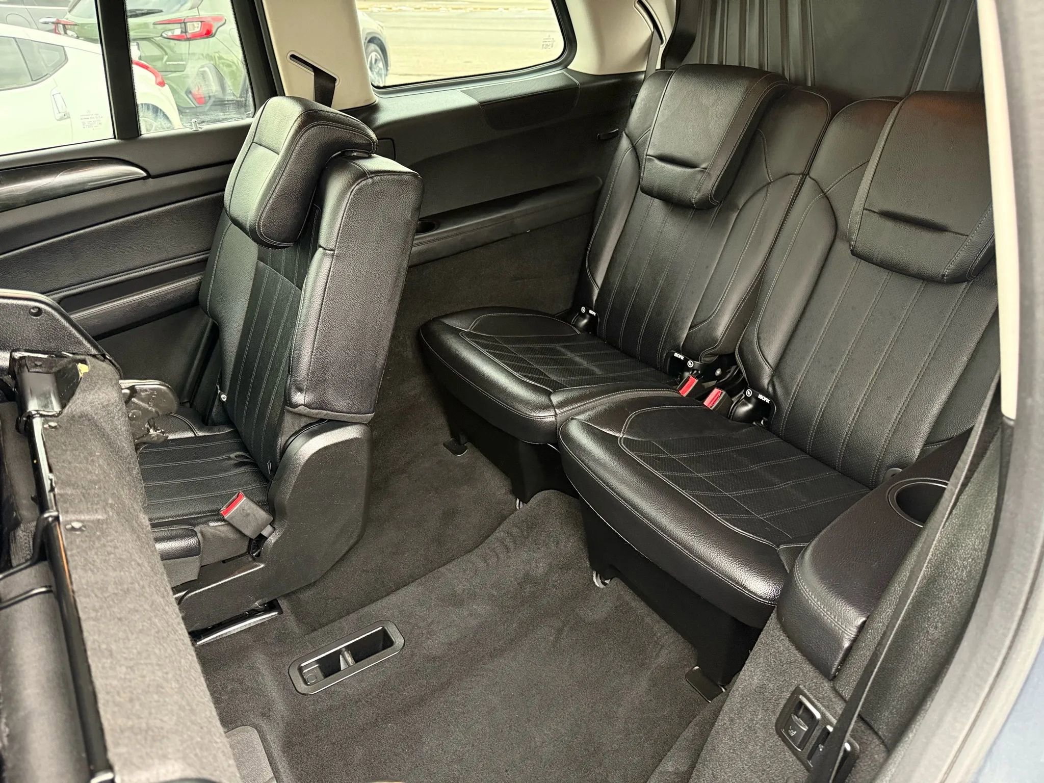 Used 2017 Mercedes-Benz GLS 450 4MATIC w/ Premium Package image 17