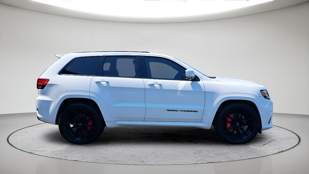 Used 2017 Jeep Grand Cherokee SRT AWD/4WD image 2